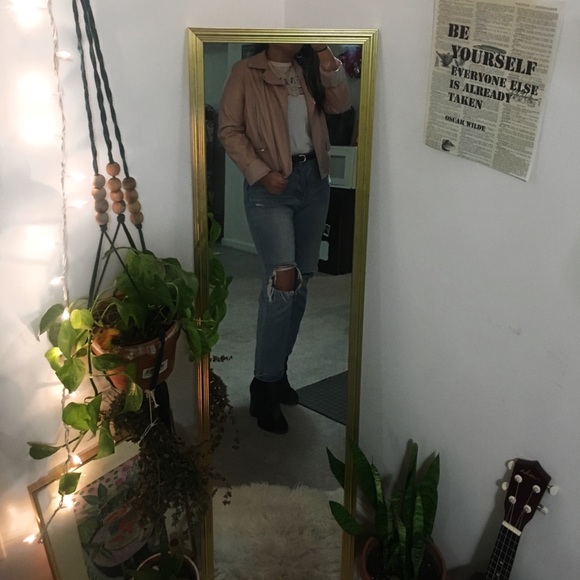 Pink leather jacket - Picture 3 of 4